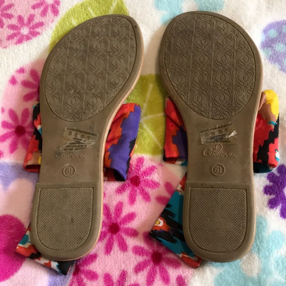 Sandals 6 1/2 - Picture 3 of 3